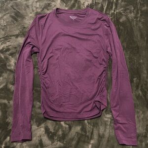 Athleta Rich Purple burgundy Ruched Long Sleeve top m medium